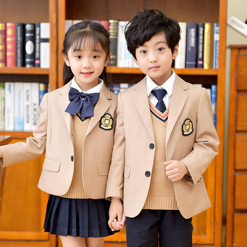 春秋幼儿园小西服套装