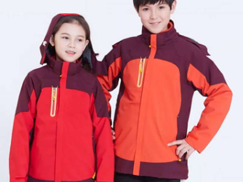 校服冲锋衣定制