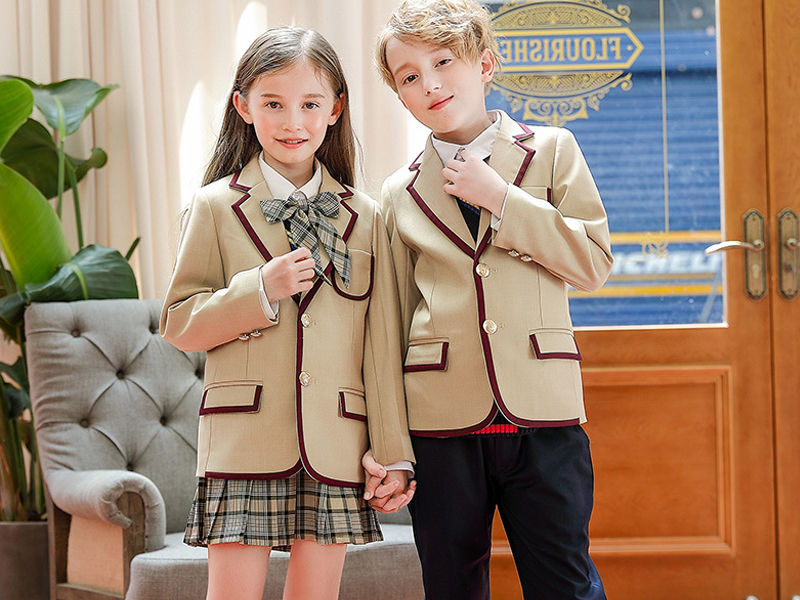 贵族校服定制