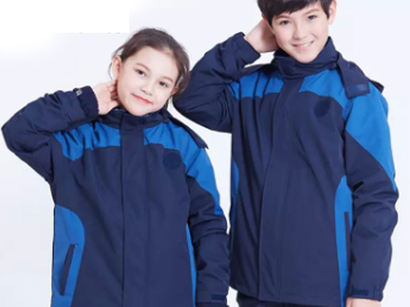 学生校服清洗常识——苏州校服定制厂家