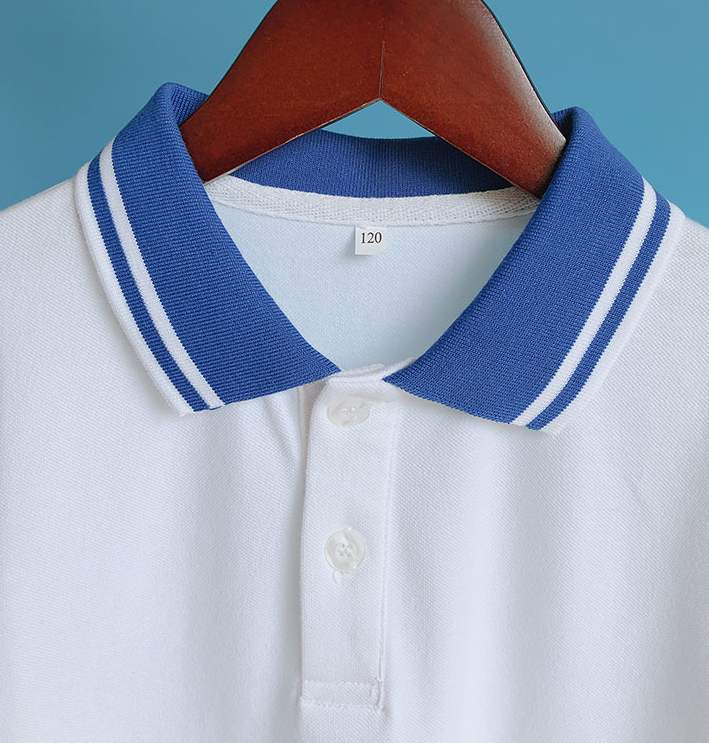 T恤衫校服领口细节展示