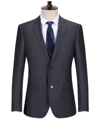 随着网络的发展校服也在不断的更新换代