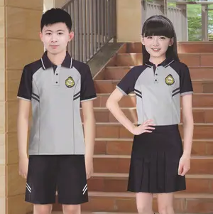 夏季中学生校服