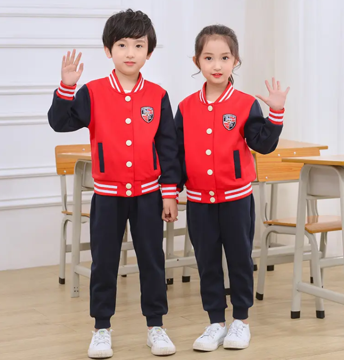 红色小学校服定制厂家
